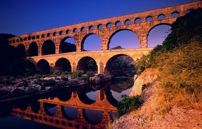 加爾水道橋 (Pont Du Gard)